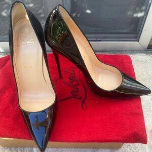 *SIGNED by Christian Louboutin* Black Patent Leather So Kate Stilettos